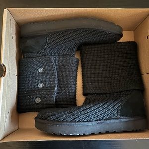 Knitted Uggs